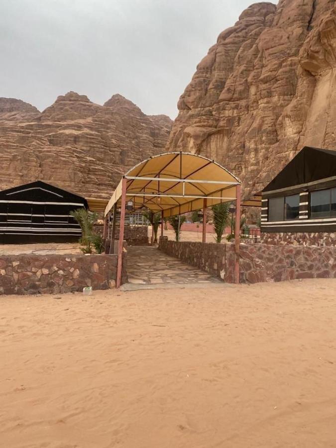 Moon Night Camp Hotell Wadi Rum Eksteriør bilde